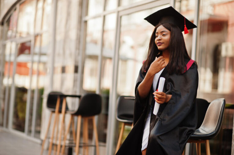 $25,000 Fully Funded Rhodes Scholarships for 2024